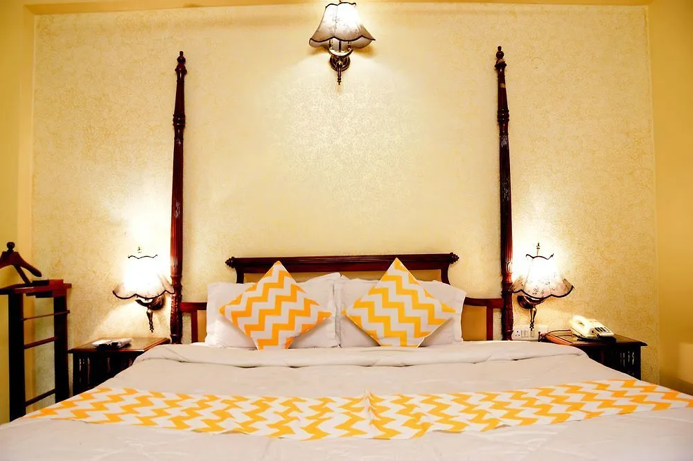 Fabhotel Pacific Inn Dlf Phase 2 Gurgáon 3*,  India